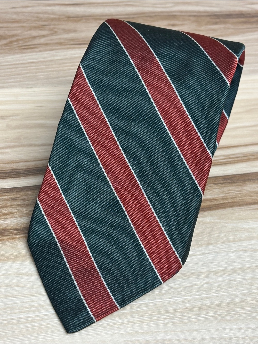 Robert Talbot green and red striped vintage Repp tie size 56” by 3”.